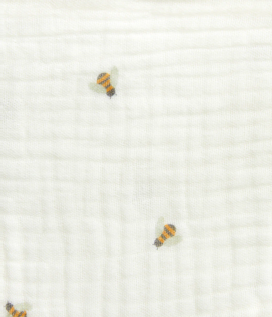Bib 2 Pack Muslin Cream Bees - Image 5