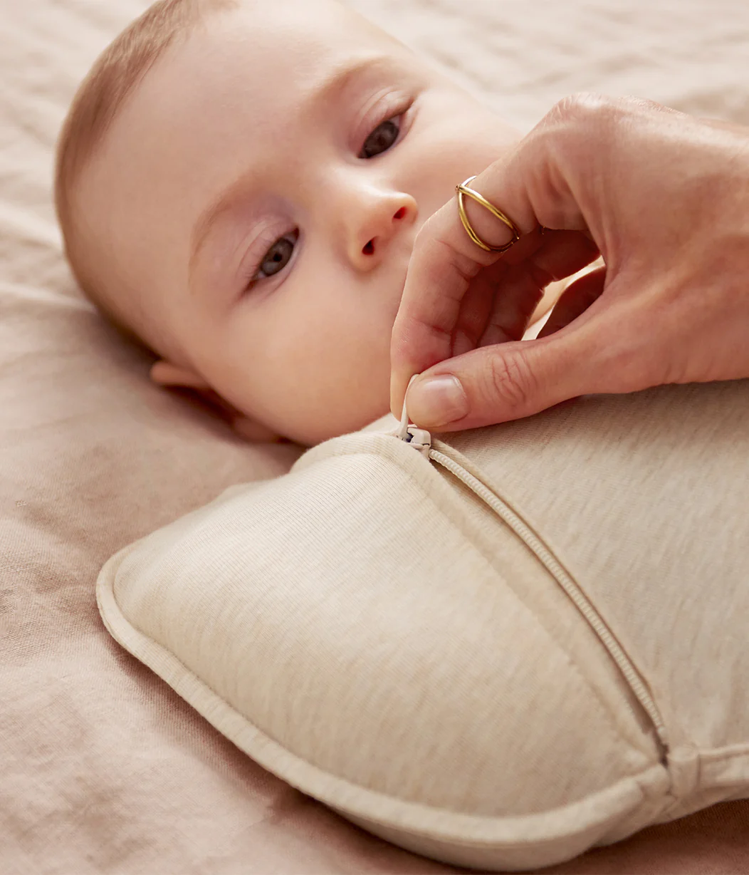 Swaddle Up™ 2-in-1 Transition Bag 1.5 TOG Cotton Oatmeal Twigs - Image 7