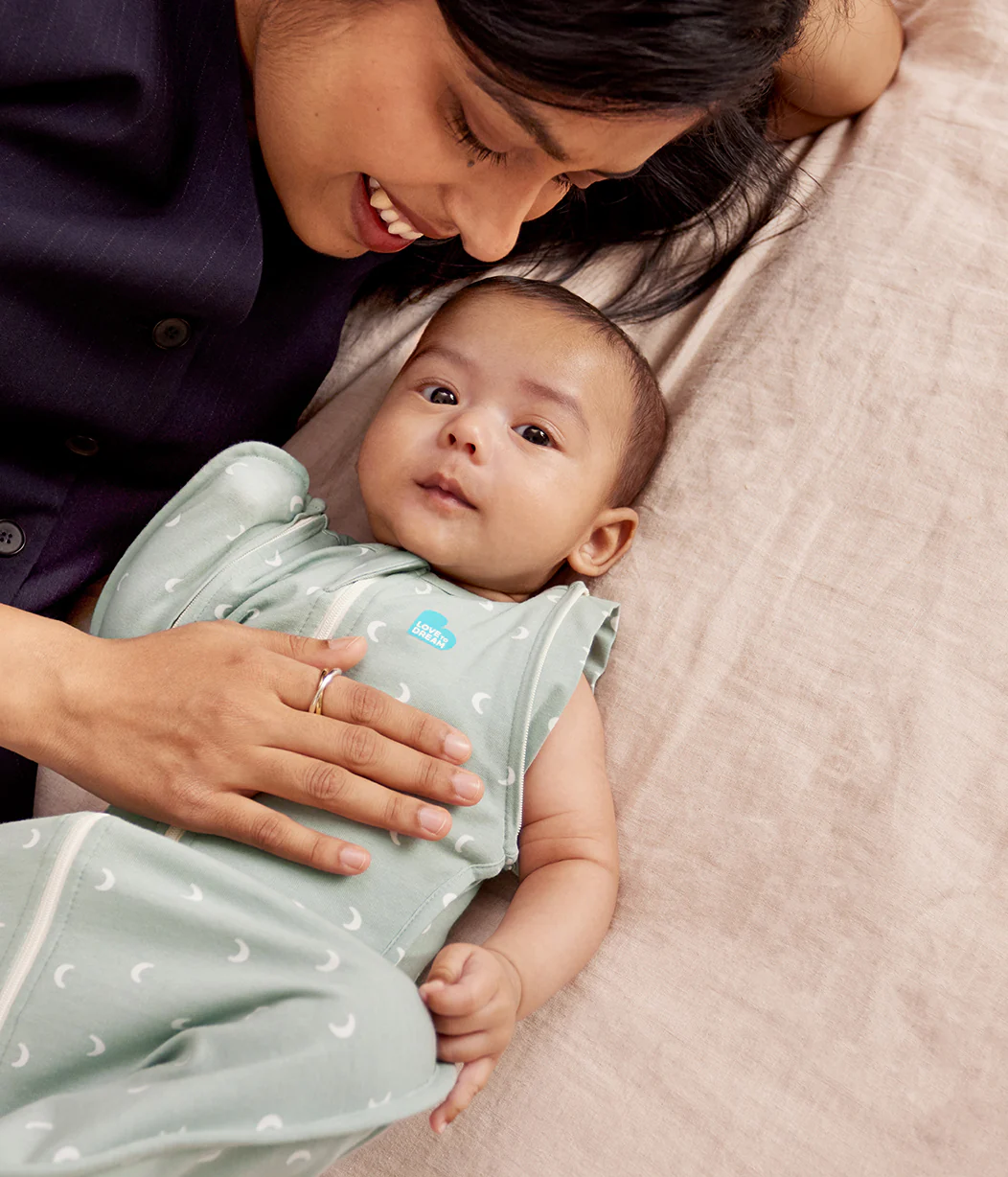 Swaddle Up™ Early Roller 2-in-1 Transition Bag 1.0 TOG Cotton Olive Moon - Image 7
