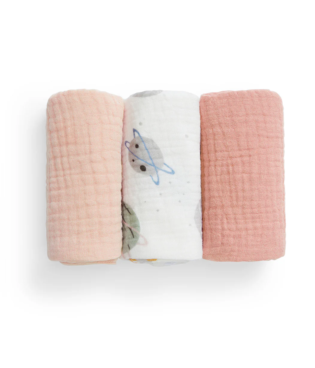 Ultimate Newborn Mattress Gift Bundle | Mattress | Swaddle | Romper | Towel | Wash Cloth | Burp Cloth | Bib | Bows - Image 10